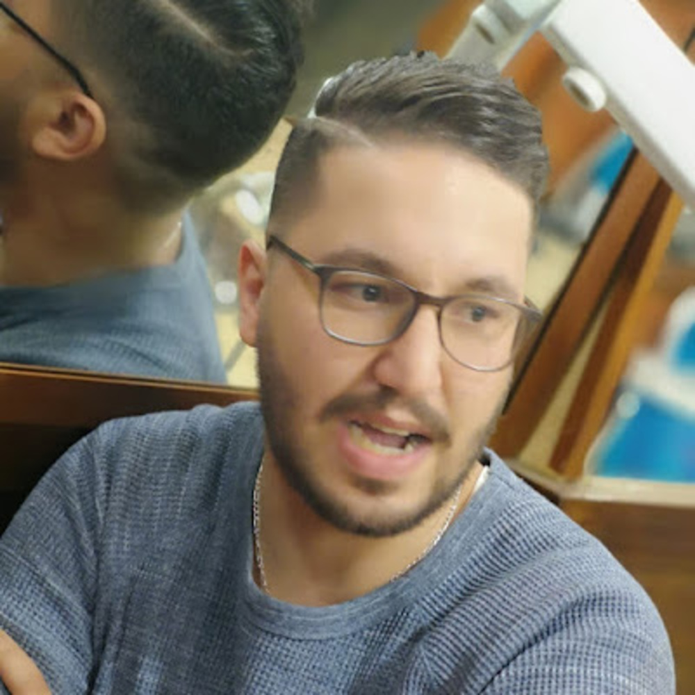 Meet your Posher, Walid